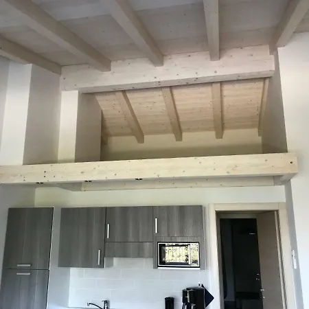 Casa Dosso Ferri 15-vista Lago Апартаменты *